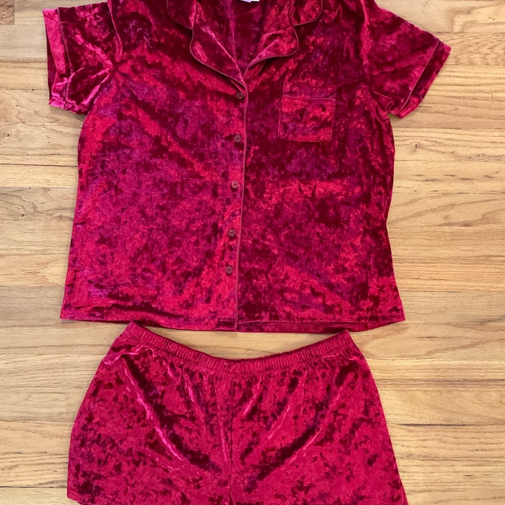 Nicole Miller Velvet Red Pajama Set XL